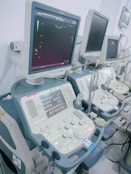 Ultrasound Machines Japani Toshiba , GE , Aloka , Philips and Hitachi 19