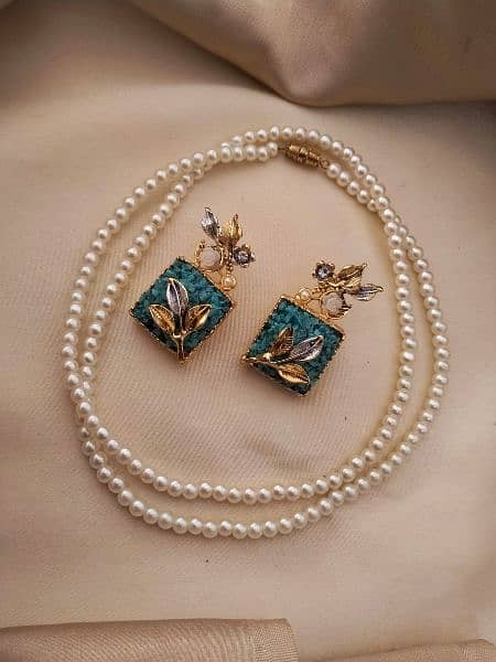 Egyptian earrings with mala 8