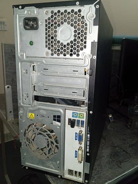 i5 4th Generation HP Desktop 1