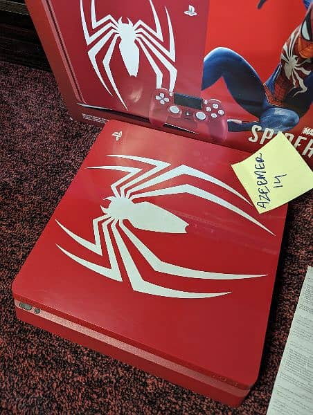 PS4 Slim Spiderman Edition 1TB Limited Edition 4