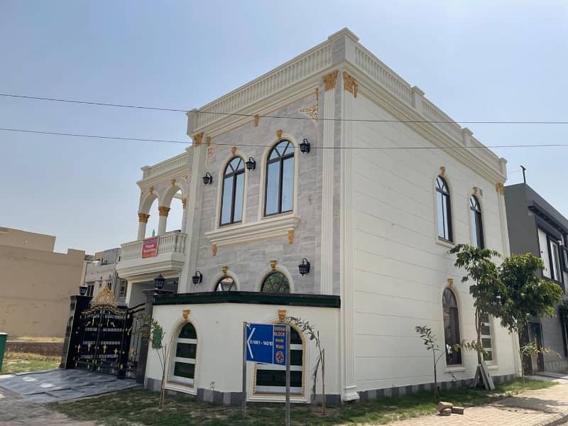 6 MARLA BRAND NEW CORNER SPANISH HOUSE FOR SALE IN BAHRIA TOWN LAHORE 0