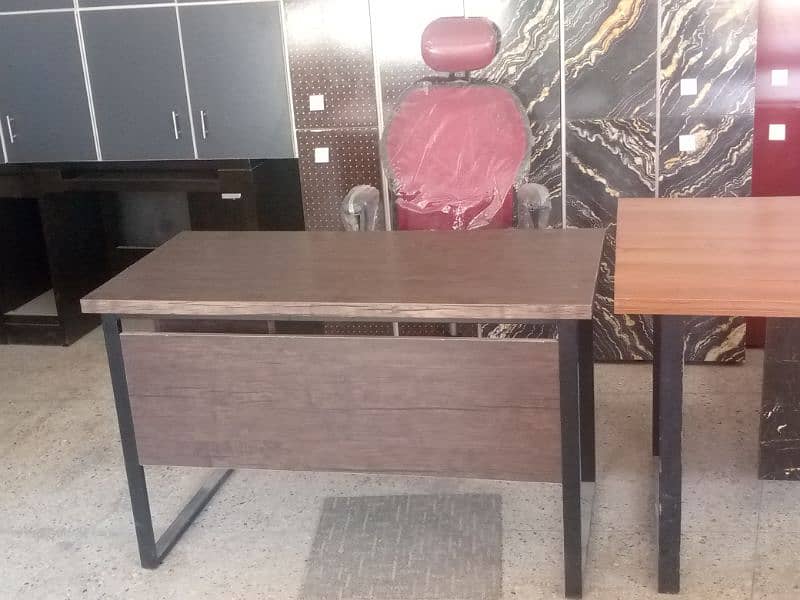 used office furnitures sales for karachi 3