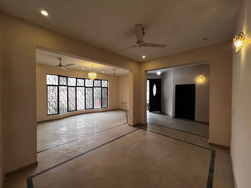 1 Kanal Home Available for Rent | Wapda Town 12