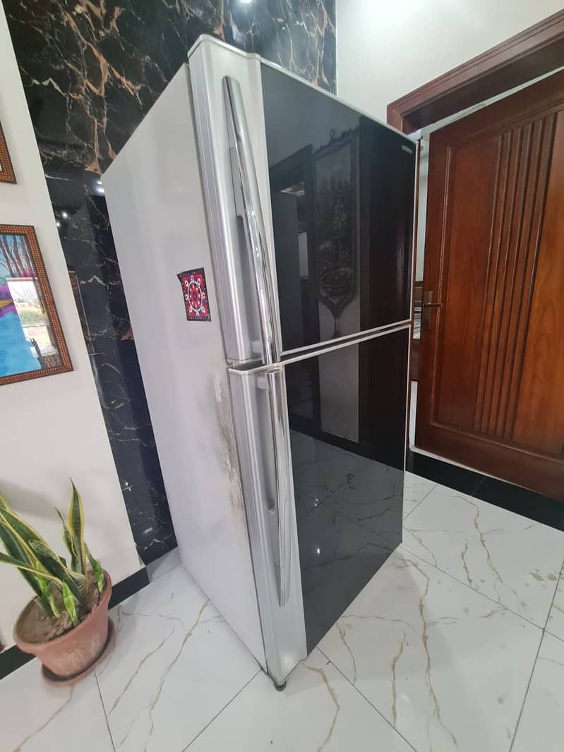 exported toshiba glass door refridgerator 2