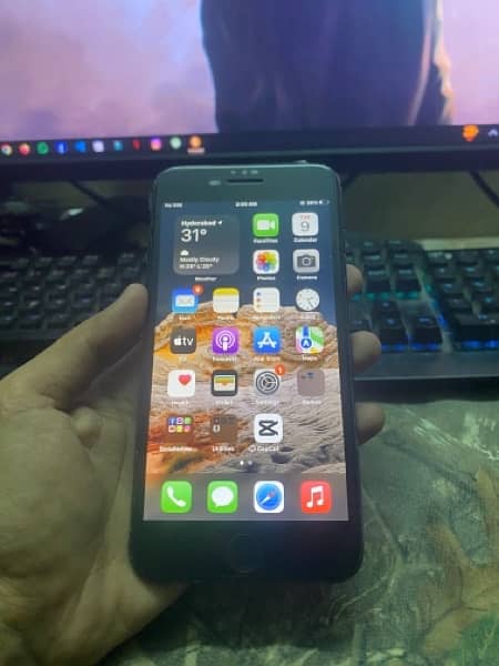Iphone 7 plus 128gb Pta Approved 7