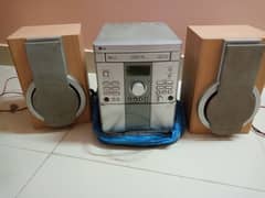 scrap cd and cassette player