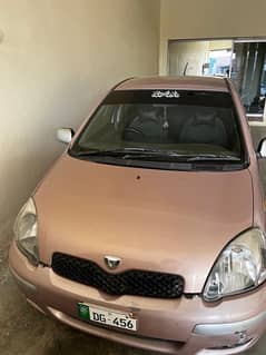 Toyota Vitz 2001