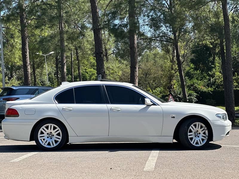 BMW 7 Series 745i 2004 model 1