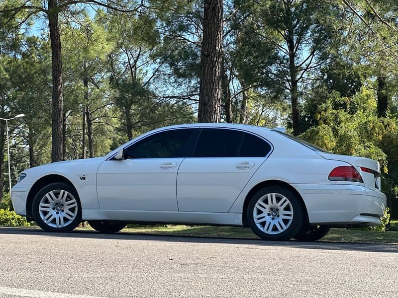 BMW 7 Series 745i 2004 model 2