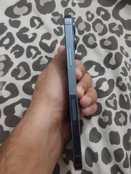 iPhone 13 pro max (non pta) 2