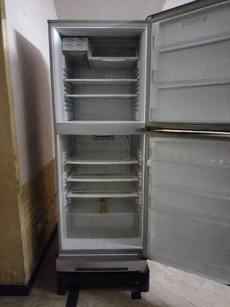 Fridge 3