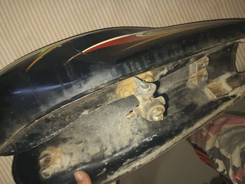 Suzuki sprinter 110 Fuel tank for sale 0