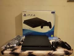 PS4 Slim 1TB (Free Ps Plus)