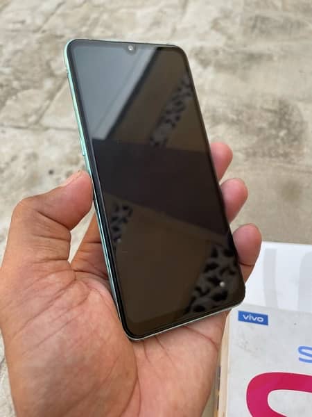 vivo s1 4gb 128gb 9.5/10 condition Box Charger pta approved 2