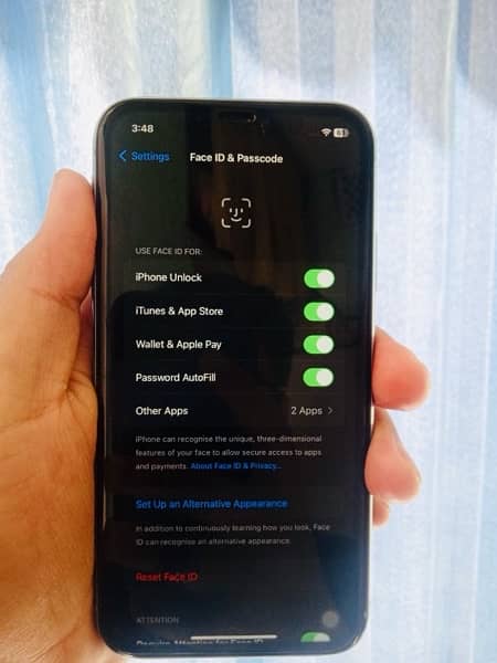 iPhone XR factory unlock 4