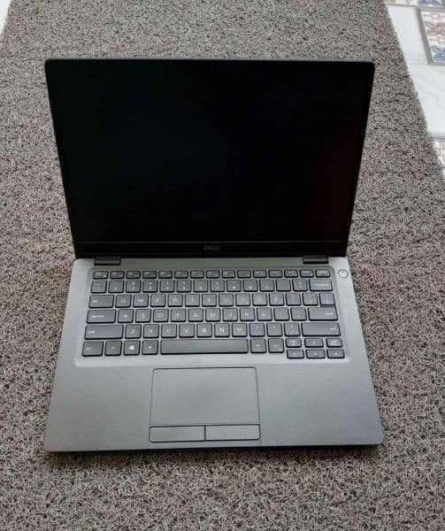 dell latitude 5300 core i5 8th gen 3