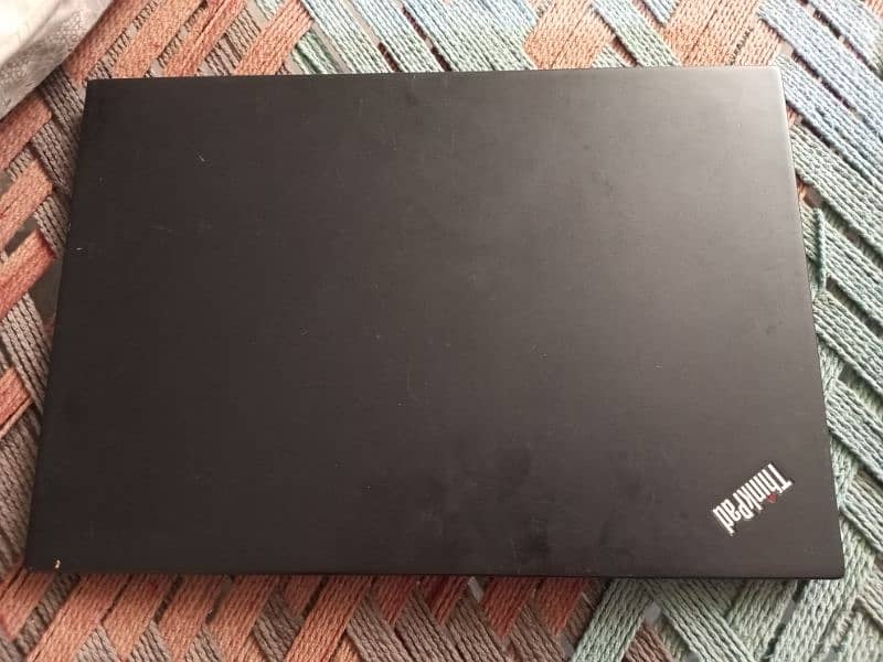 thinkpad 256 GB 8GB RAM SSD corei5 6th generation 2