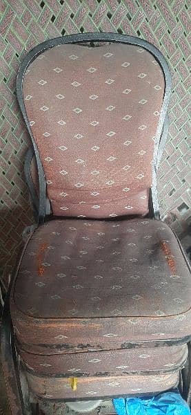 chair and counter for sale 0