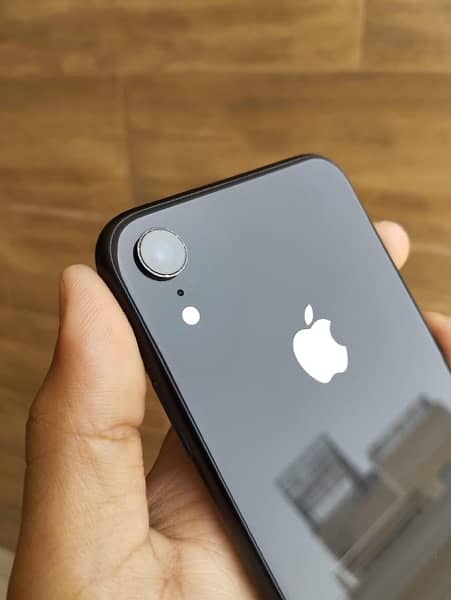 iPhone Xr 64GB 88% Health Water Pack Urgent Sale 0