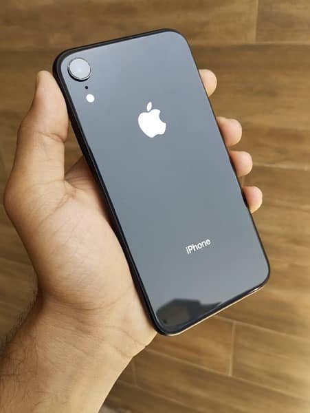 iPhone Xr 64GB 88% Health Water Pack Urgent Sale 2