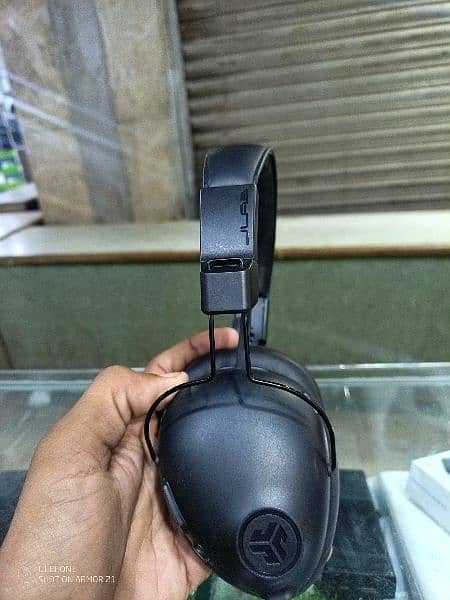 JLab studio pro ANC Bluetooth headphones 0