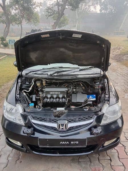 honda city in good condition 2006 model 2