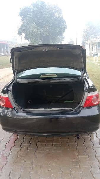 honda city in good condition 2006 model 8