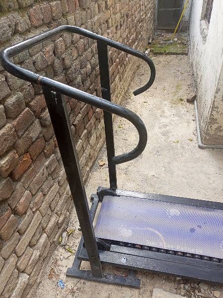 Gym equipment in good condition 1