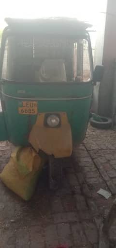 auto rickshaw mezan green color double seater for sale