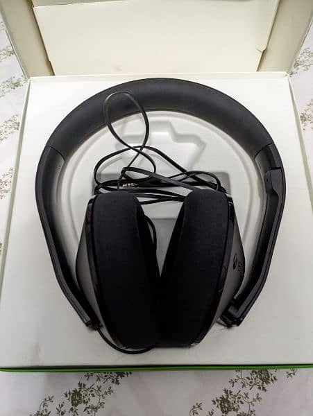 XBOX Stereo Headset 1