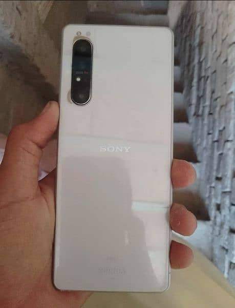Sony Xperia 1 mark 2 for sell 1