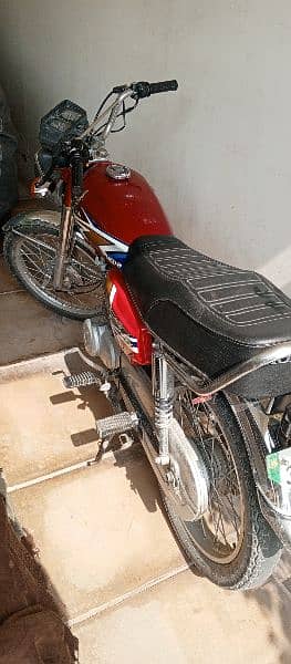 Honda 125 good condition 1