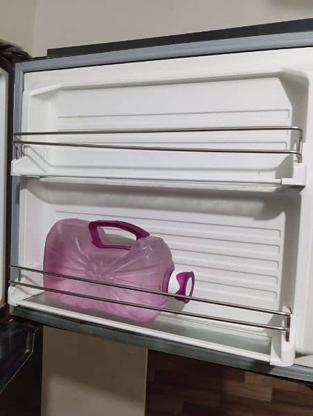 Dawlance Refrigerator 0