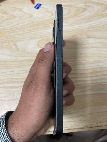 Oppo Reno 11. F totally 10/10 condition 8/256 3