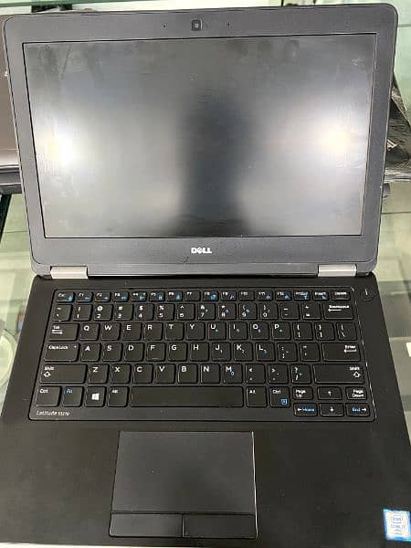 Dell Latitude 5270 i5 6th 8/256 SSD 2