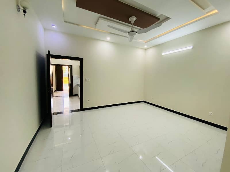 A Well Designed House Is Up For sale In An Ideal Location In Islamabad 7