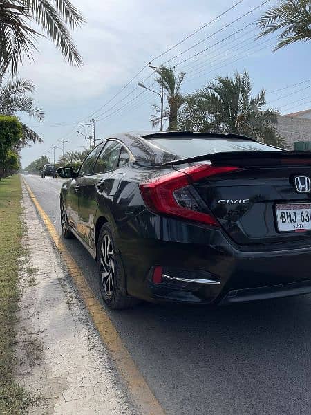 Honda Civic Oriel 2018 2