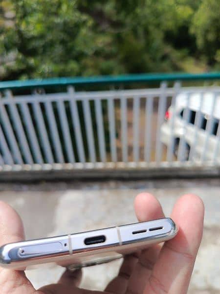 OnePlus 11 5G Marbel oddesye 16+16/512 Non-pta 3