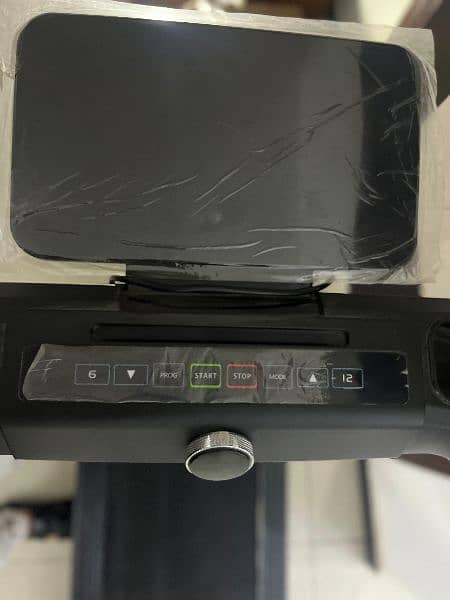 ZT-X Cross treadmill 1