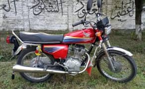 Honda 125 CG 2010 model for urgent sale