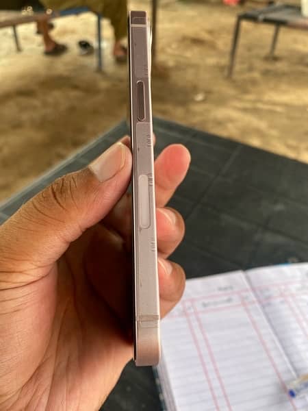 iPhone 13 256 non pta 4 months sim time hai 3