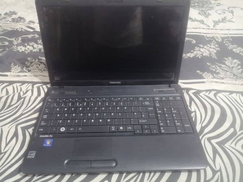 TOSHIBA SATELLITE PRO core 2 Duo 3