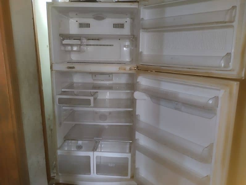 LG fridge used 3