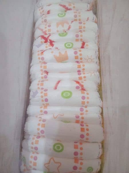 canbebe cross A GRADE DAIPERS AVAILABLE  WITH FREE DELIVERY 3