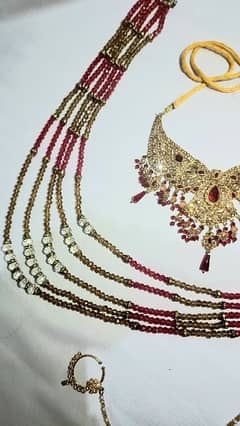 Artificial jewellery set