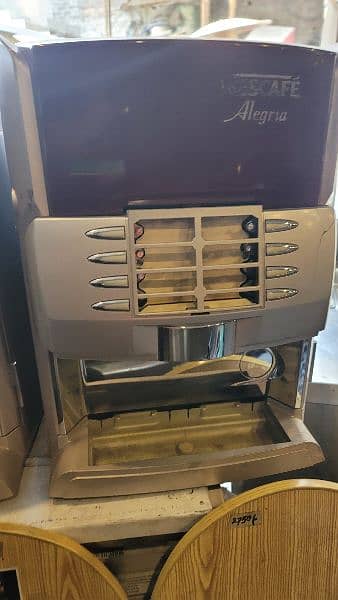 Nescafe coffee machine / coffee machine 12