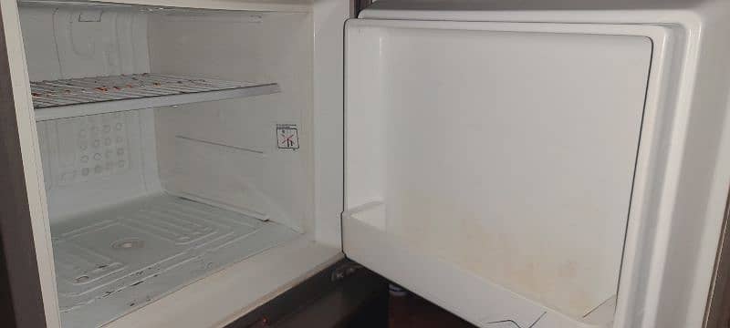 Downloce Fridge New Used Inverter 3