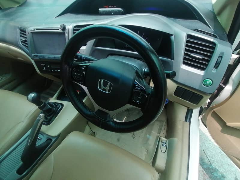 Honda Civic Oriel 2014 8