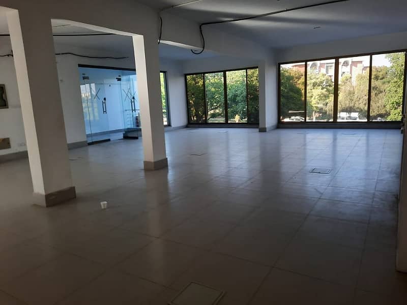 G-8 Markaz 2000 Square Feet Ground Floor Beautiful Office For Rent Very Suitable For NGOs IT Telecom Software Companies And Multinational Companies Offices 3