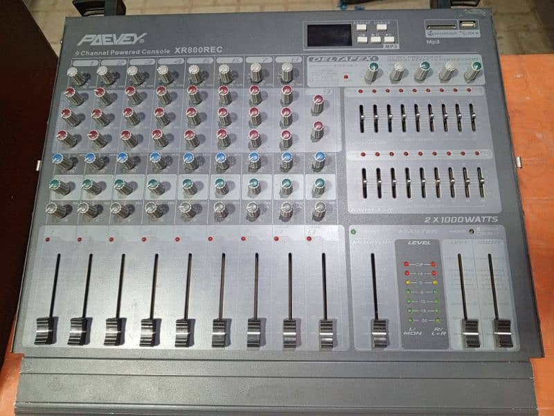 800f mixer 3